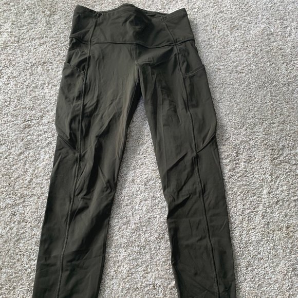 lululemon athletica Pants - Lululememon,Fast and Free Tight 25", Size 6, Olive